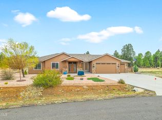 10418 Lundin Rd, Flagstaff, AZ 86004