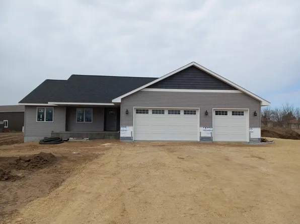 1052 144th Ave, New Richmond, WI 54017