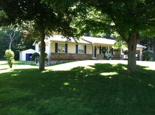 12850 Dundee Dr, Grand Ledge, MI 48837