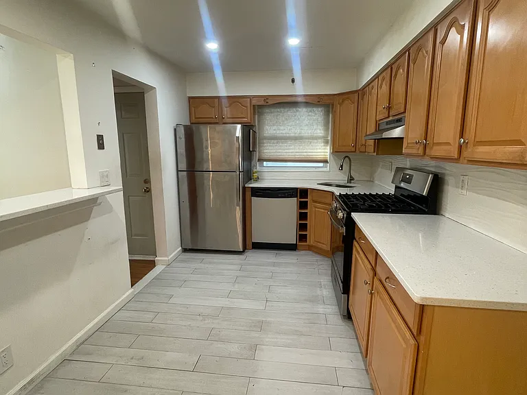 45 Ebony St #1 — Photo 2