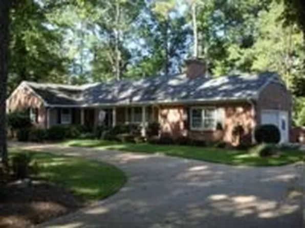 12 Langhorne Rd, Newport News, VA 23606