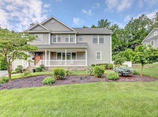 35 Amelia Cir, Little Silver, NJ 07739