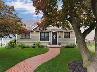 43 4th Ave, Atlantic Highlands, NJ 07716