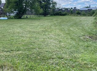35459 Ellen St, Clinton Township, MI 48035