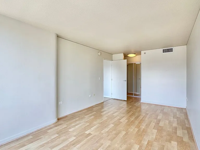 1296 Kapiolani Blvd #1002 — Photo 16