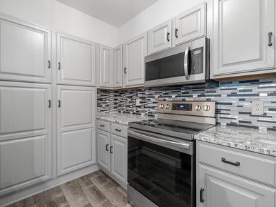 480 North Silverbrook DRIVE #106, West Bend, WI, 53090