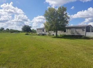 1256 N Swinging Trl, Labelle, FL 33935