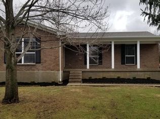 4305 Seagrape Rd, Jeffersontown, KY 40299