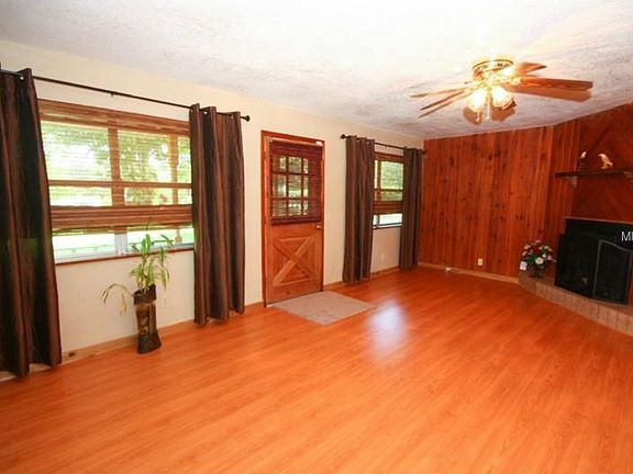 4th image of 10281 Cline Ave