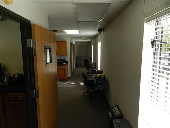 5th image of 6031 Old Highway 135 N