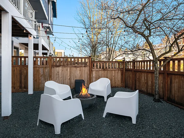 4835 Delridge Way SW — Photo 3