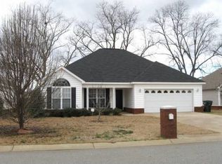 106 Sanders Ct, Warner Robins, GA 31088