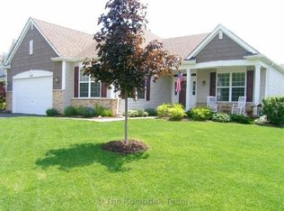 1285 McDole Dr, Sugar Grove, IL 60554