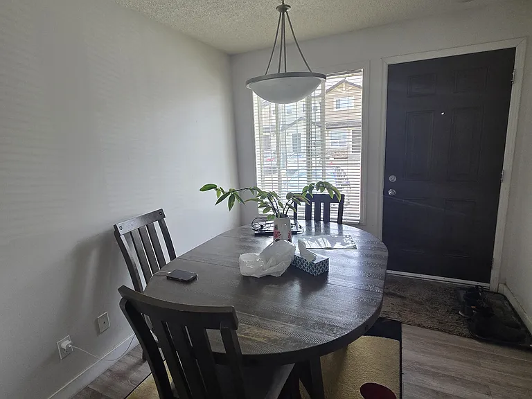 192 Saddlebrook Cir NE #192 — Photo 3
