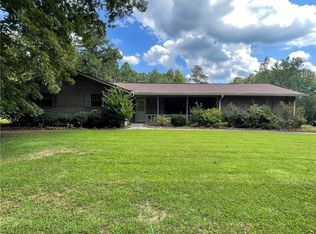 10 Woolsie Rd, Sharpsburg, GA 30277