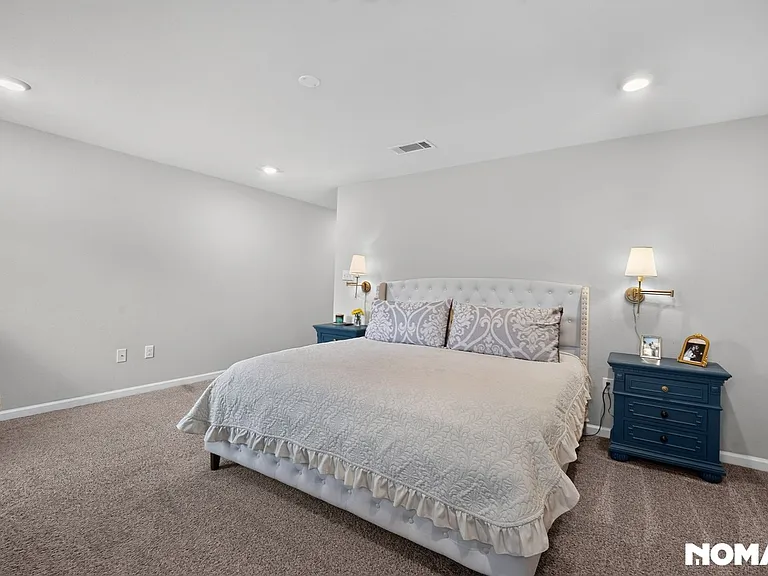 1008 Enclave Cir — Photo 25