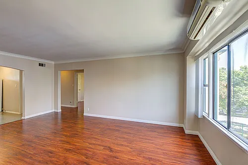 Plymouth Residences Photo 1
