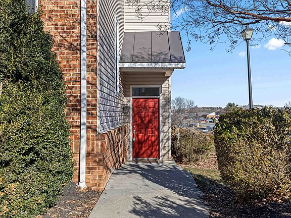 2nd image of 351 Blue Stone Hills Dr
