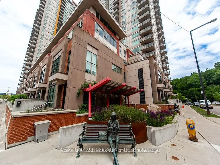 190 Borough Dr #1010 — Photo 15