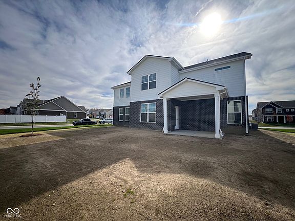 2nd image of 728 Ogala Dr