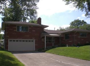 2134 Ontario Ave, Springfield, OH 45505
