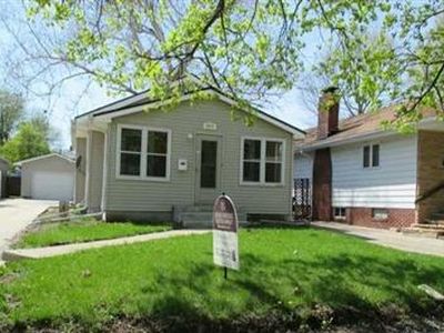 3820 Columbia St, Des Moines, IA, 50313