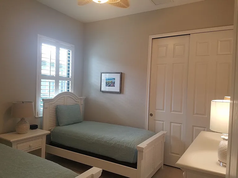 10908 Bullrush Dr — Photo 21
