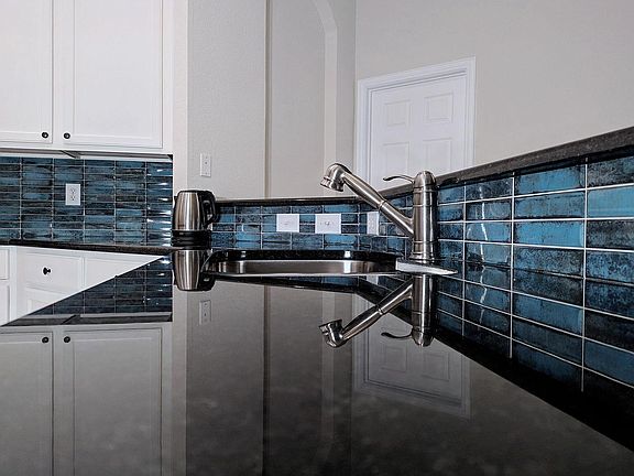 5th image of 5505 Shadydell Dr