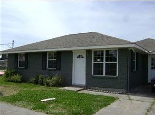 2212 Volpe Dr, Chalmette, LA 70043