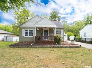 2302 N Flora Ave, Peoria, IL
