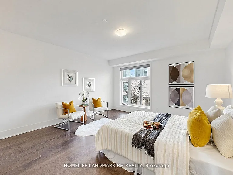 270 Davenport Rd #Townhouse 6 — Photo 19
