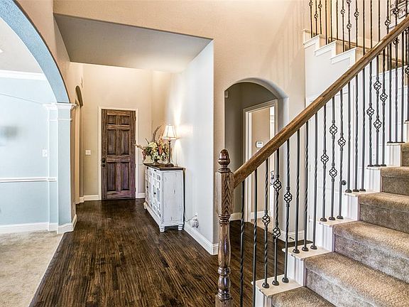 4th image of 1725 Teakwood Dr