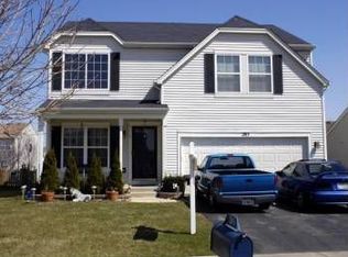 283 Lilac Dr, Romeoville, IL 60446