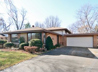 12848 S Forestview Rd, Palos Heights, IL 60463