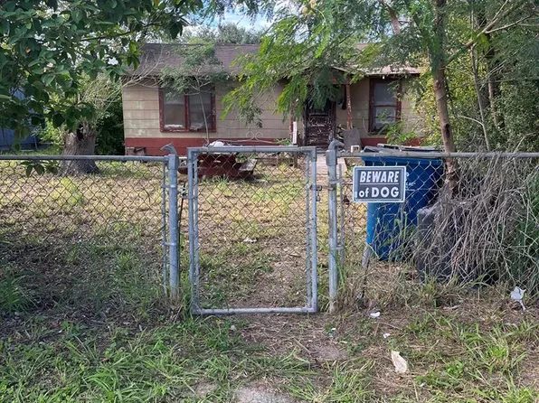 300 S Miramar Dr, Rio Hondo, TX 78583