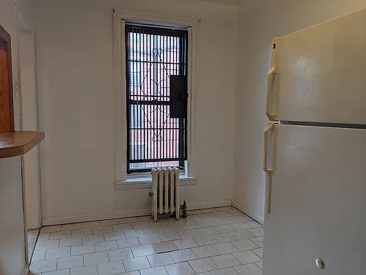 Rented by Real Street Inc | media 5