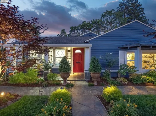 2503 Carson St, Redwood City, CA 94061