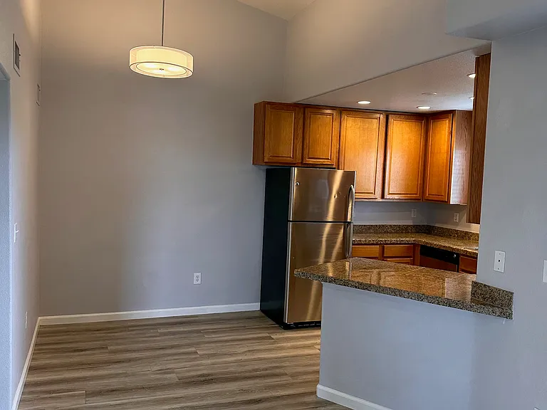 4541 Copeland Loop #201 — Photo 8