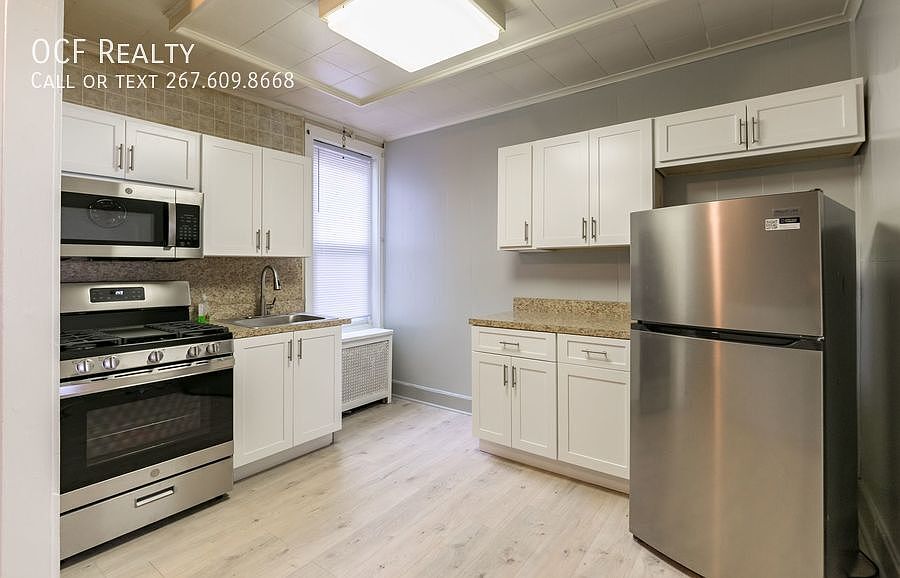 1st image of 1931 S 21st St Floor 2