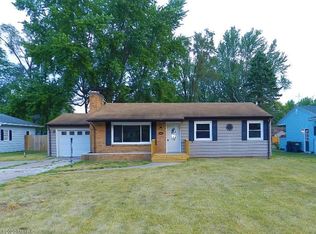 353 Hunter Dr, Benton Harbor, MI 49022
