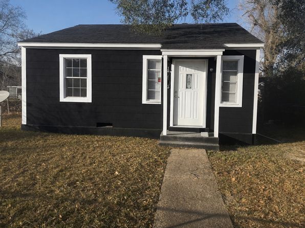 (undisclosed Address)