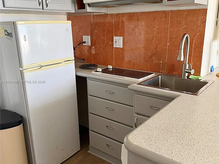 555 NE 15th St #420 — Photo 6