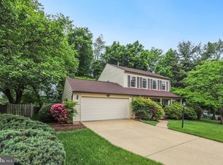 14401 Red House Dr, Centreville, VA 20120