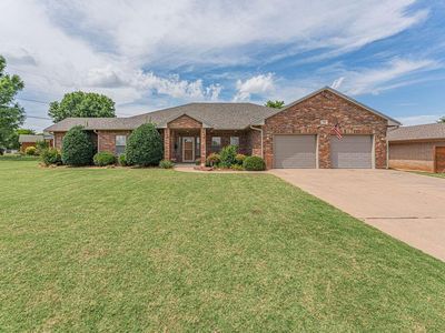 105 Kimberling Dr, Moore, OK, 73160
