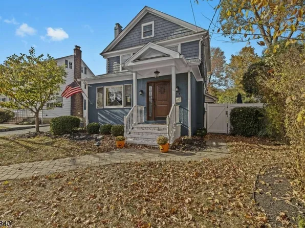 210 Grove St, Westfield Town, NJ 07090