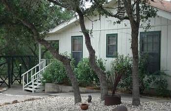 1st image of 1105 Twisted Oak Ct