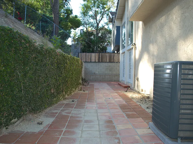 22234 Miston Dr — Photo 44