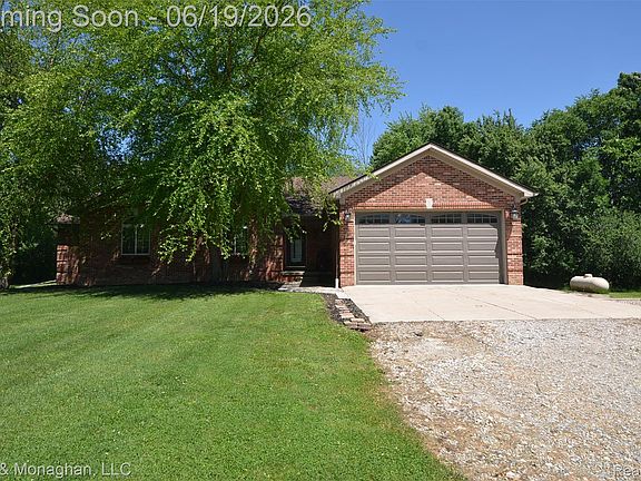 5th image of 76152 Burman Rd E