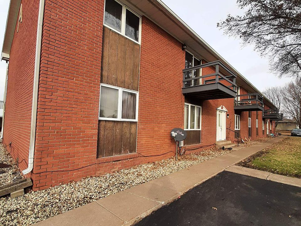 2nd image of 105 N Kelly St APT 3