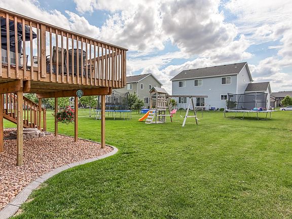 4th image of 3520 8th St E